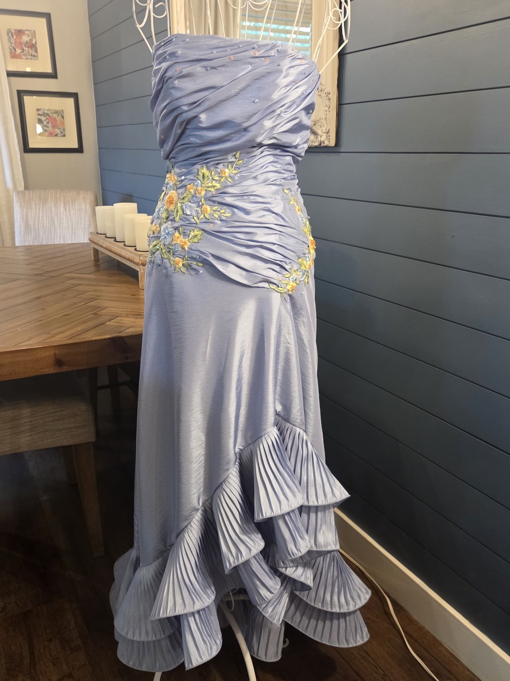 PARIS MON CHERI Strapless Blue Ruffled Evening Dress with Floral Embroidery
